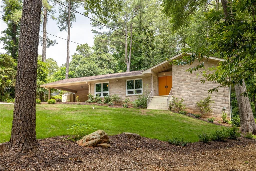 4228 Durham Cir., Stone Mountain, GA 30083