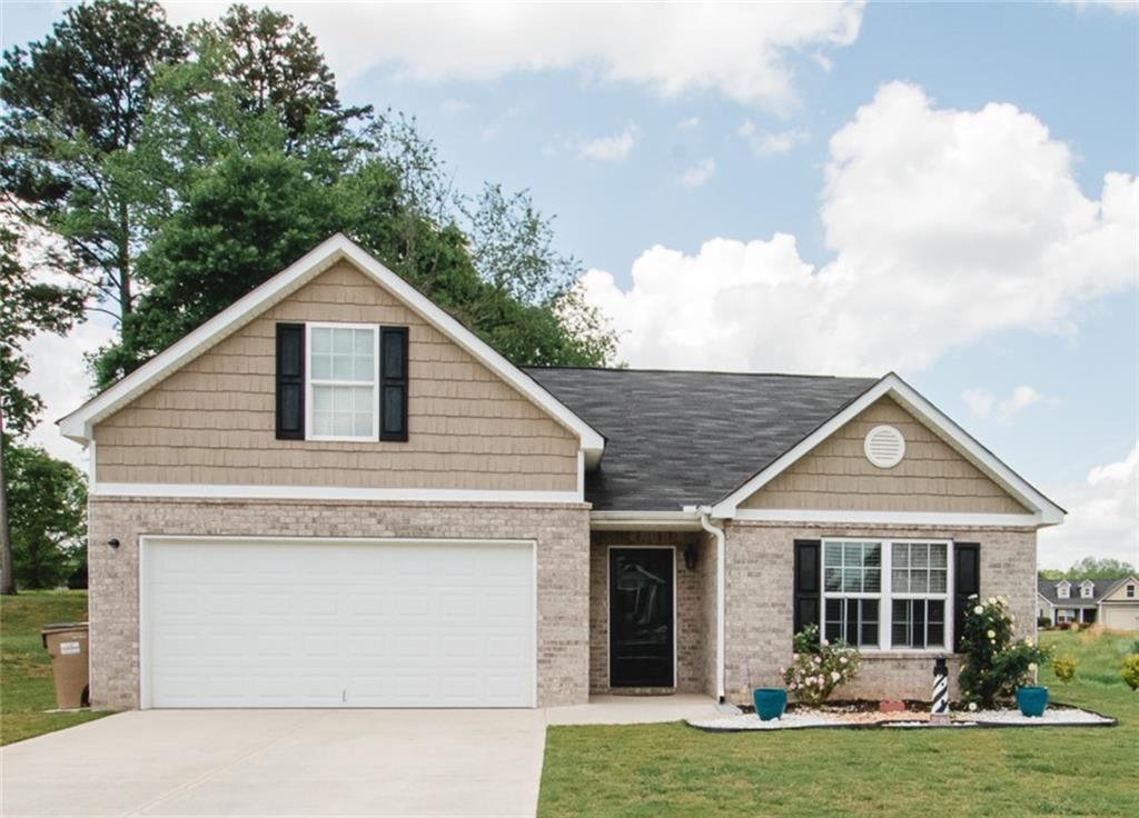 1546 Pointe South Cir., Bethlehem, GA 30620