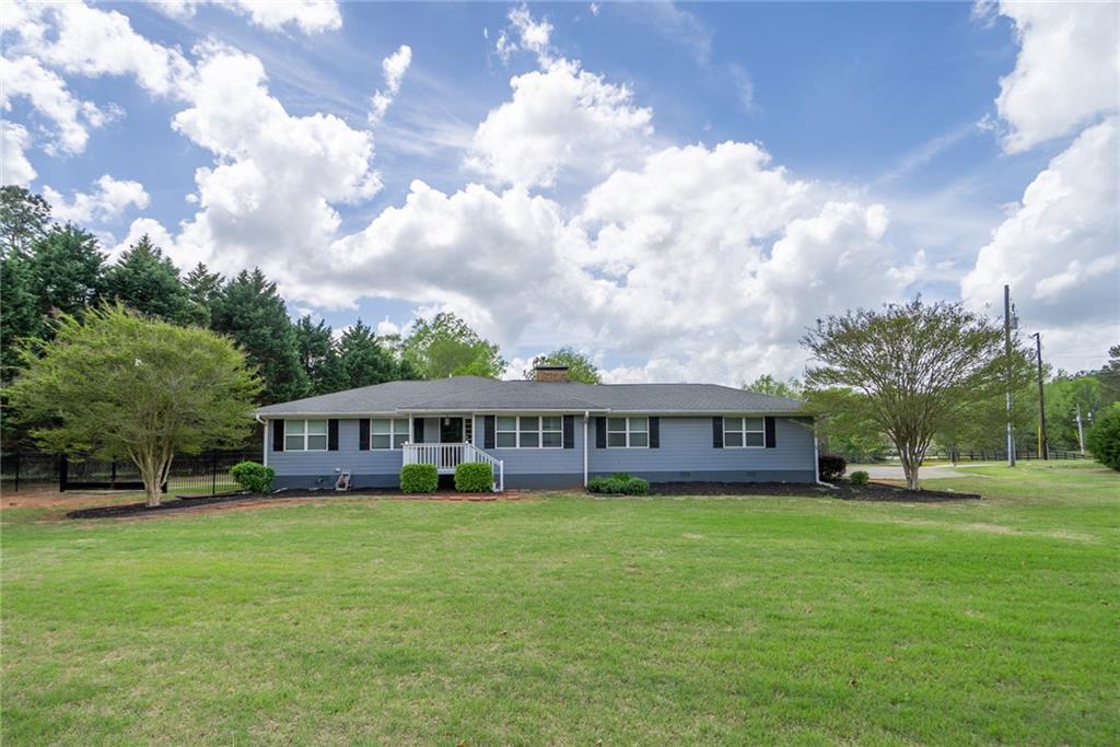 220 Pitts Chapel Rd., Newborn, GA 30056