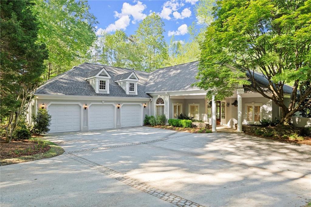 13510 Willowbank Ln., Alpharetta, GA 30004