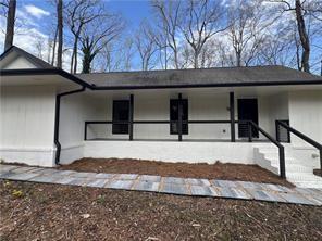 1805 Wiggins Cir., Conyers, GA 30094