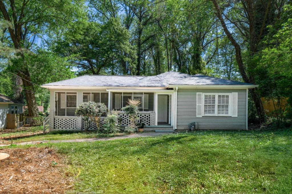 1581 Kenmore St., Atlanta, GA 30311