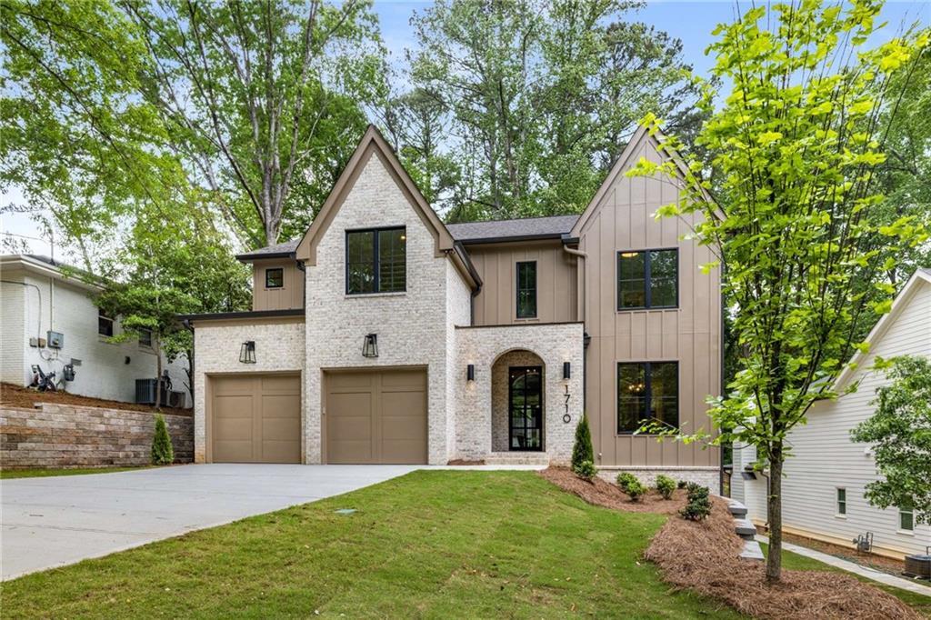 1710 Wayland Cir., Brookhaven, GA 30319