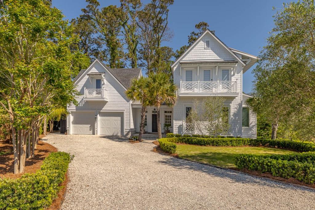 25 Country Club Ct., St. Simons, GA 31522