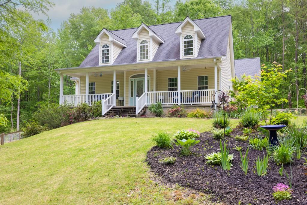 1290 Hoods Mill Rd., Commerce, GA 30529