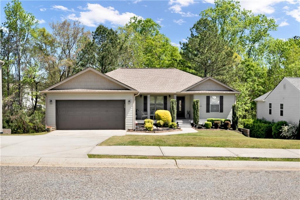 1751 Miller Springs Dr., Bethlehem, GA 30620