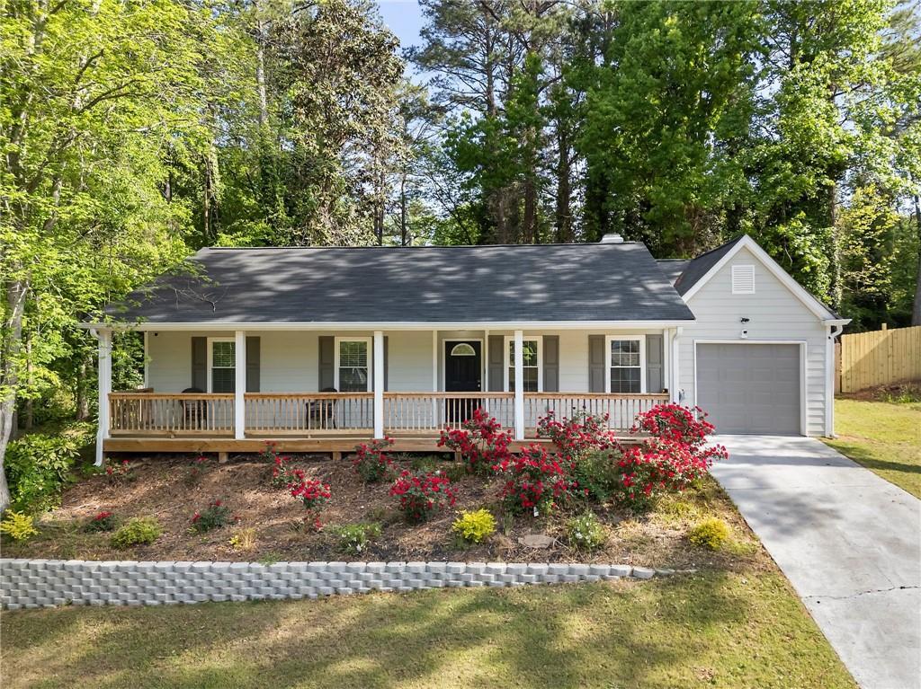 874 Fox Valley Dr., Stone Mountain, GA 30088