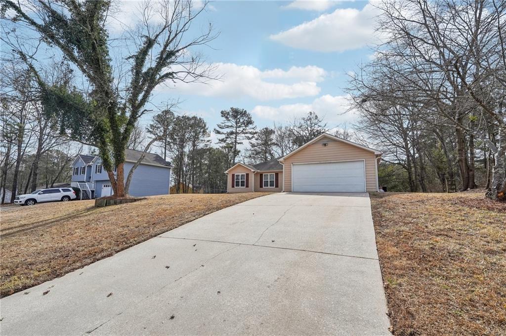 2426 Windridge Dr., Conyers, GA 30013