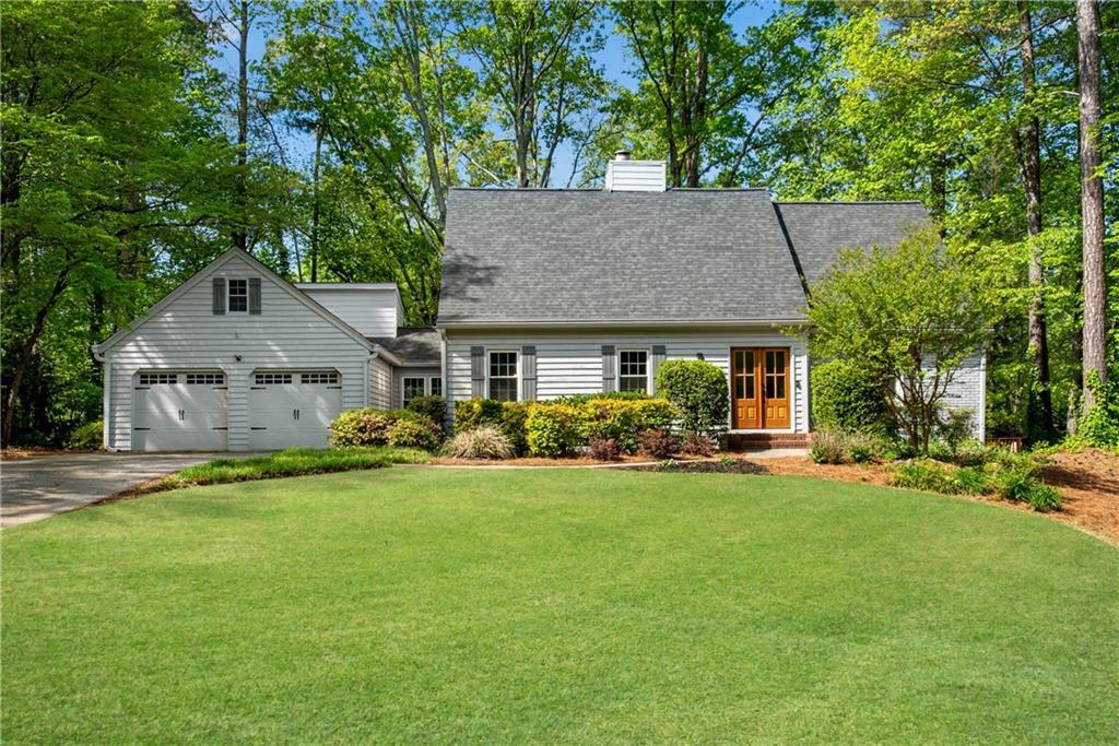 3989 Dunbarton Way, Roswell, GA 30075