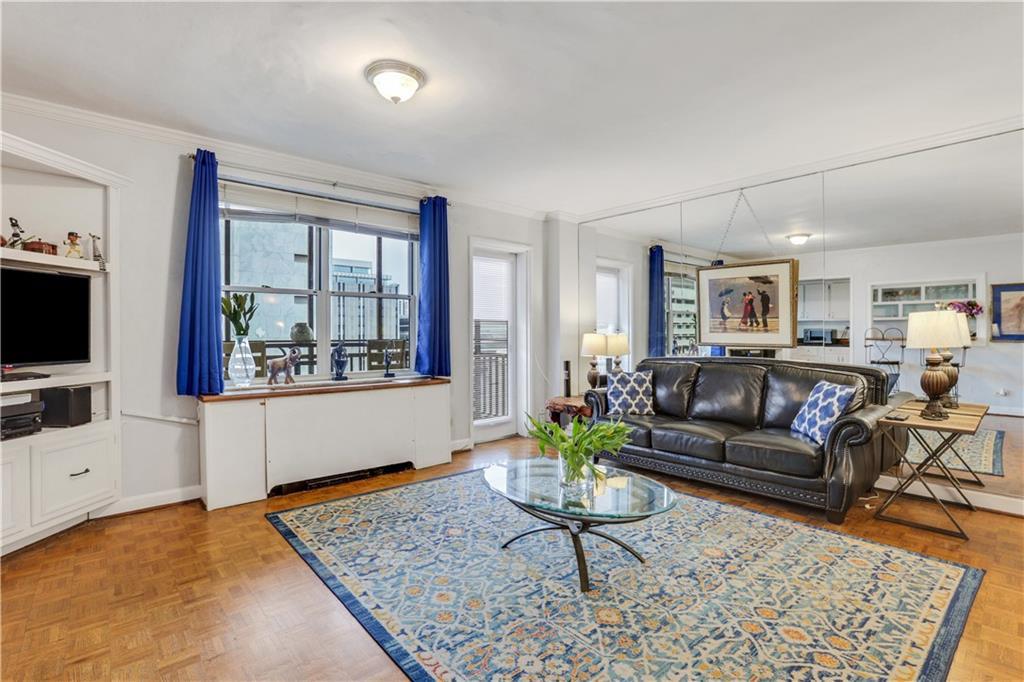 300 Peachtree St. #22N, Atlanta, GA 30308