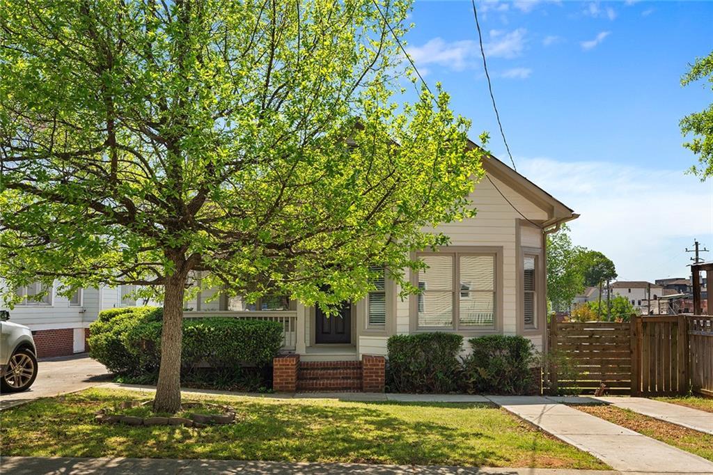 77 Glenn St., Atlanta, GA 30312