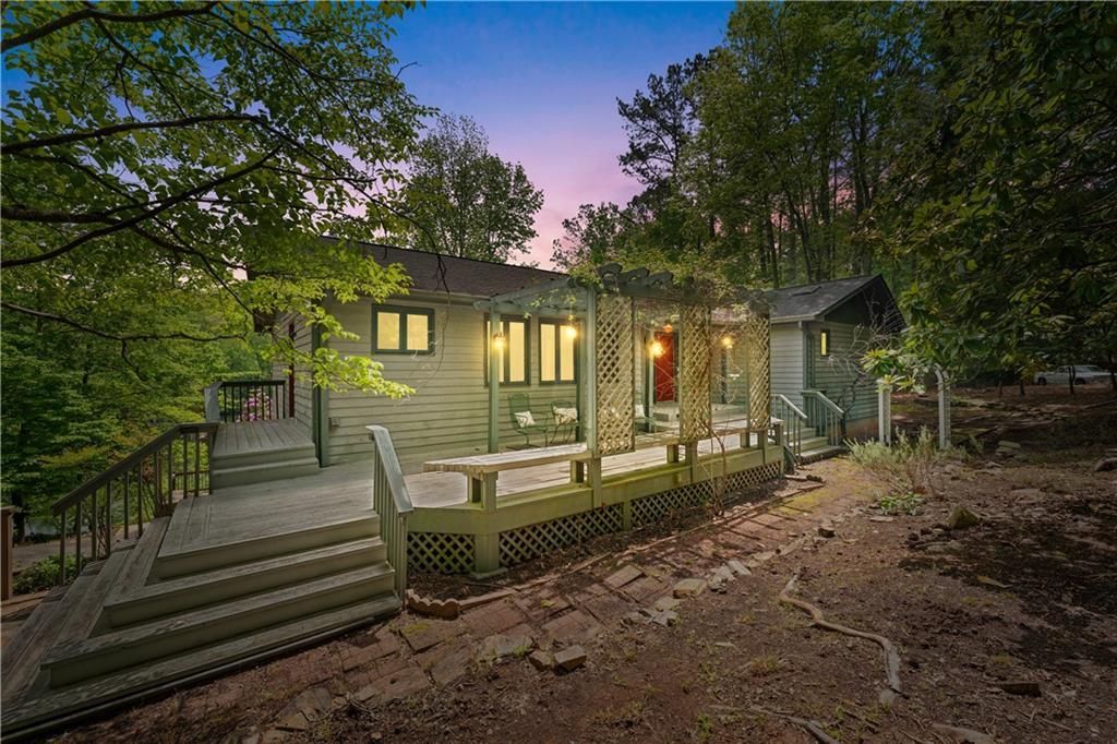 157 Broadwater Ct., Waleska, GA 30183