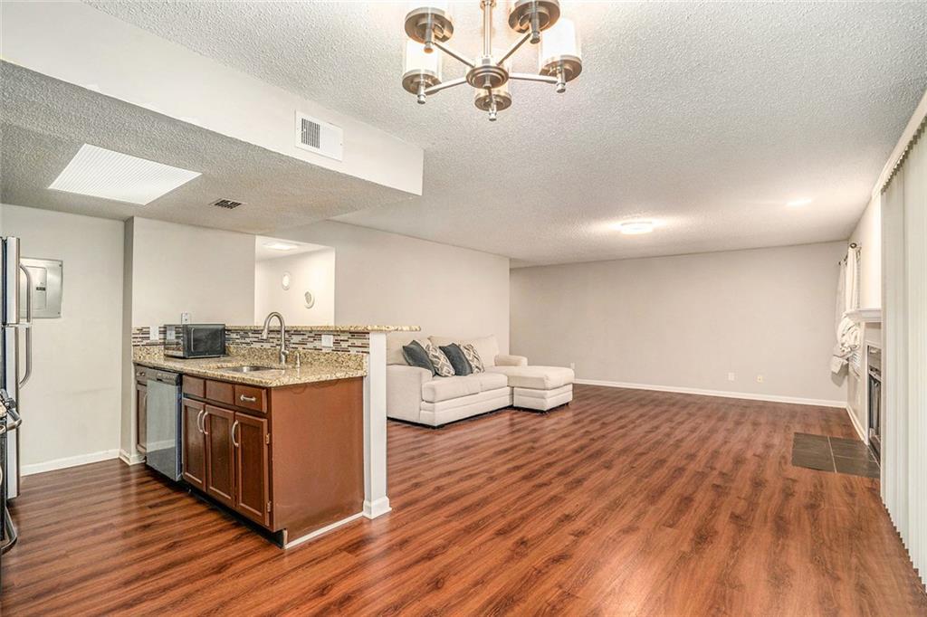 3053 Westwood Way #7, Alpharetta, GA 30004
