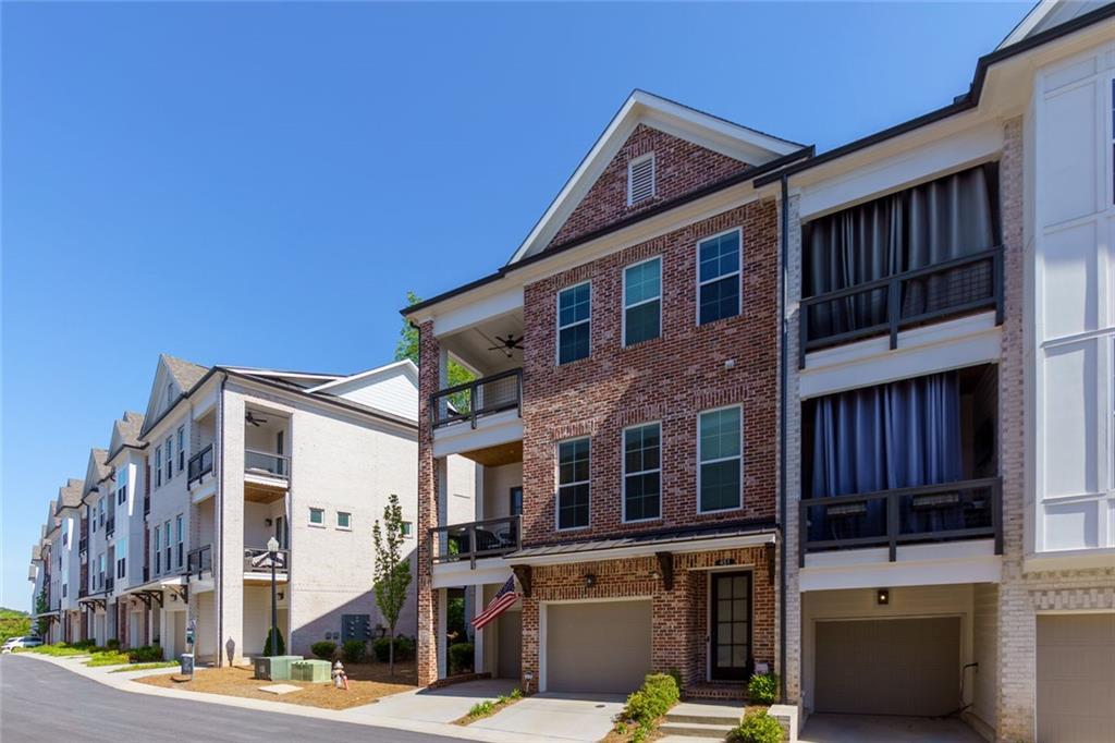 451 Burton Dr. #32, Alpharetta, GA 30009