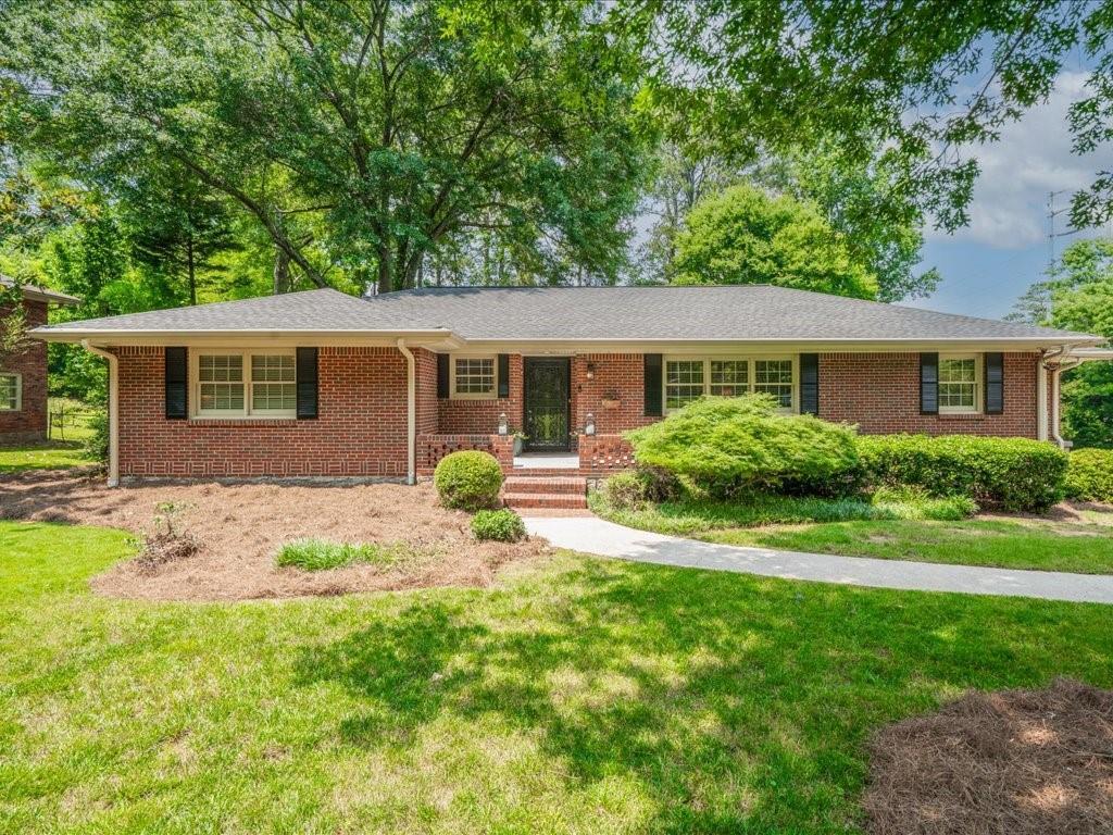 2178 Tanglewood Rd., Decatur, GA 30033