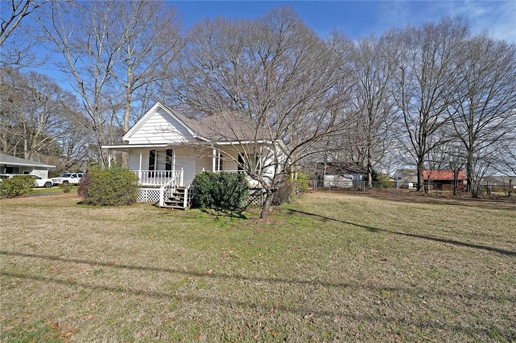 2651 Old Lost Mountain Rd., Powder Springs, GA 30127