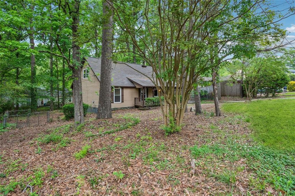6693 Doublegate Ln., Rex, GA 30273