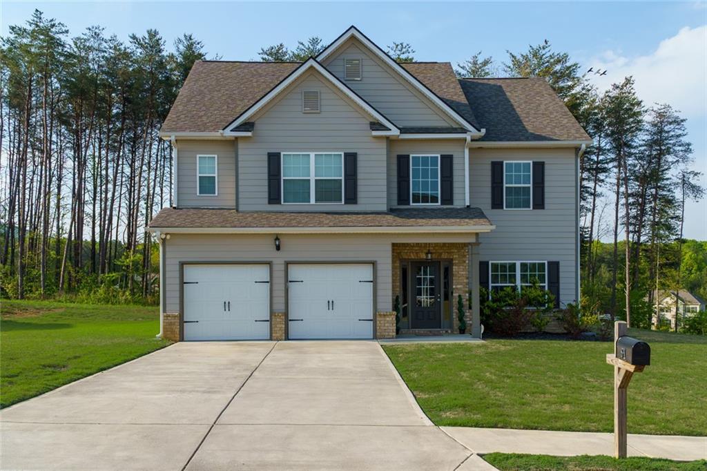 61 N Village Cir., Rydal, GA 30171