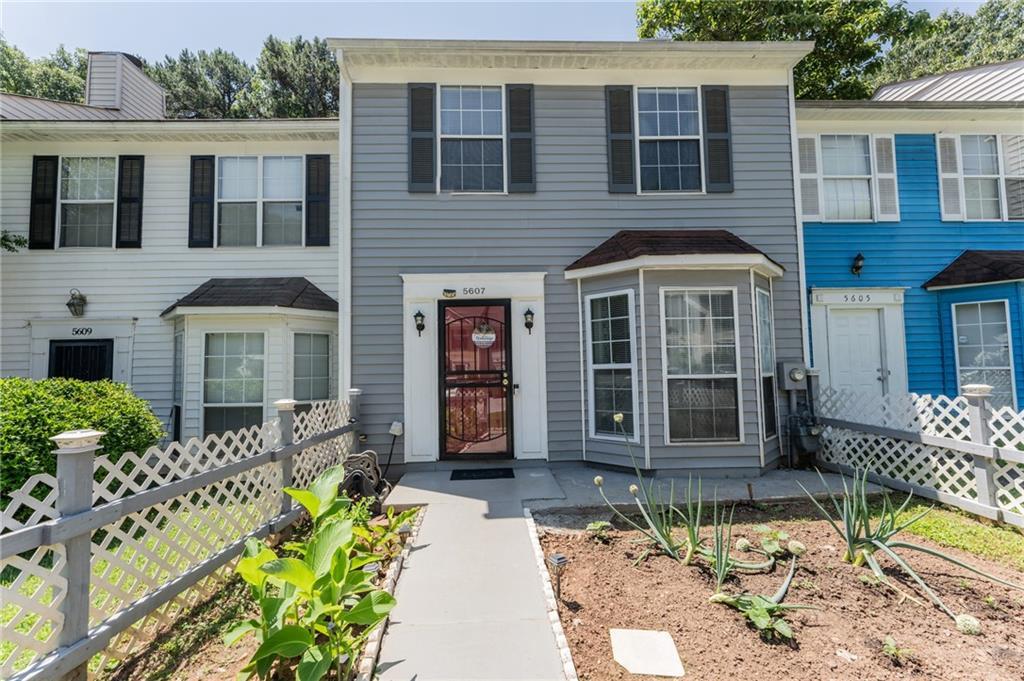 5607 Stonington Trace Pkwy., Stone Mountain, GA 30087