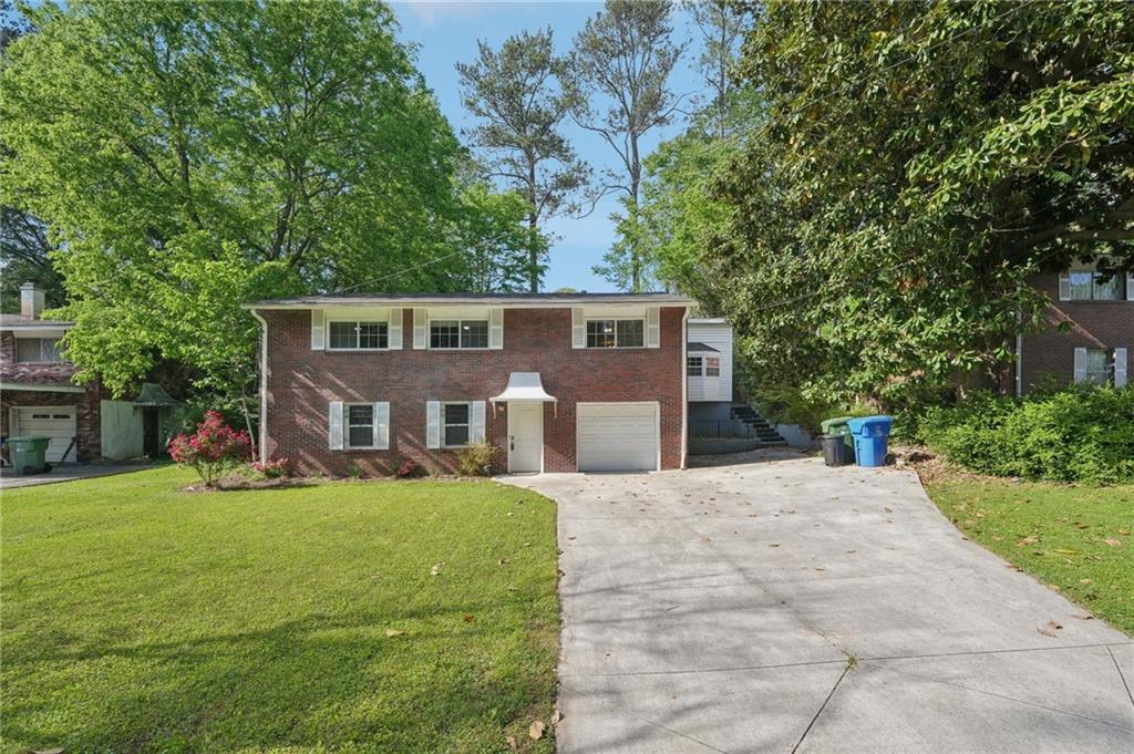2911 Allegro Dr., Atlanta, GA 30318