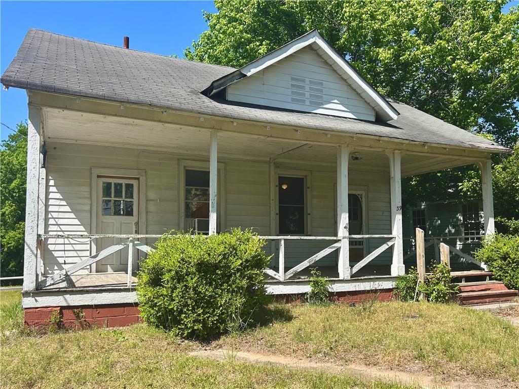 39 N Broad St., Covington, GA 30014