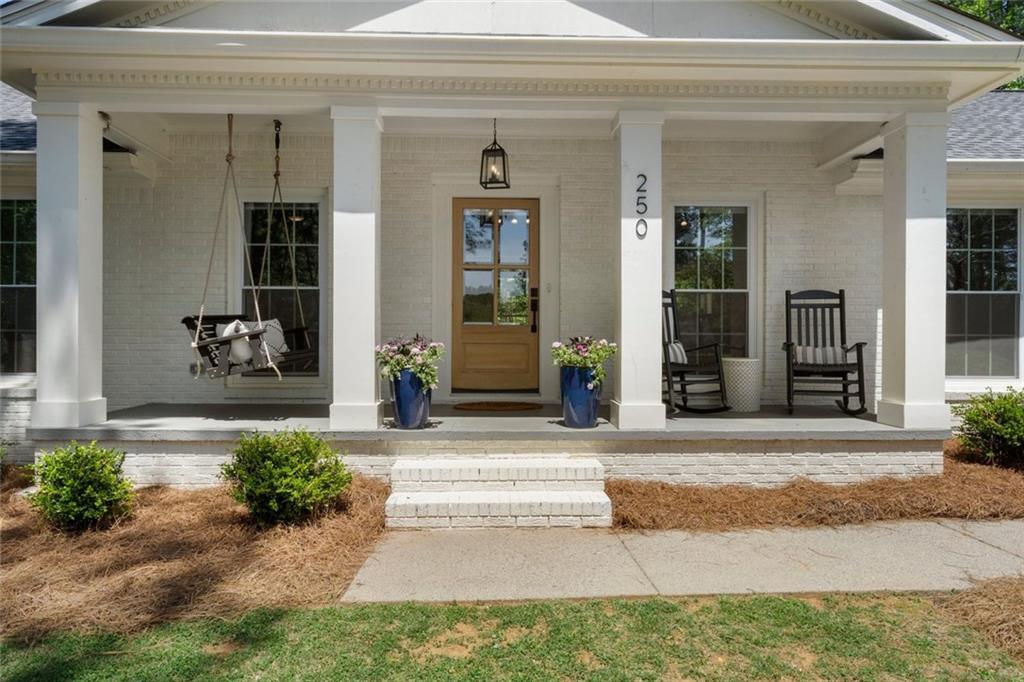250 Hembree Rd., Roswell, GA 30075