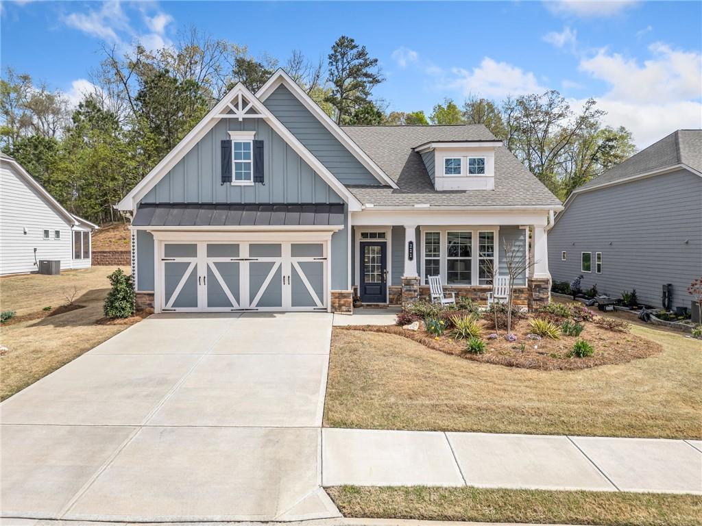 221 Hickory Bluffs Pkwy., Canton, GA 30114