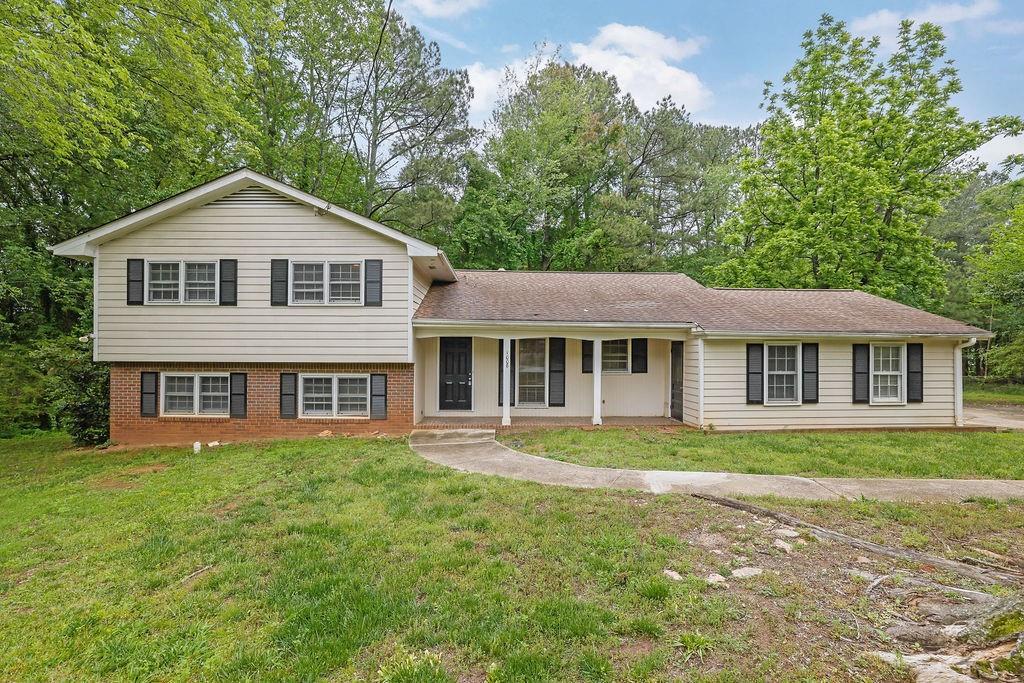 1008 Hope Springs Ct., Stone Mountain, GA 30083