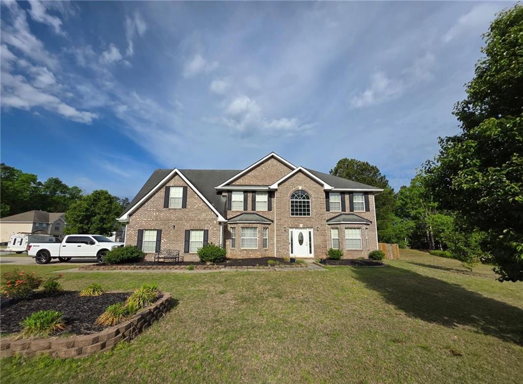 6948 Dalehollow Dr., Lithonia, GA 30058