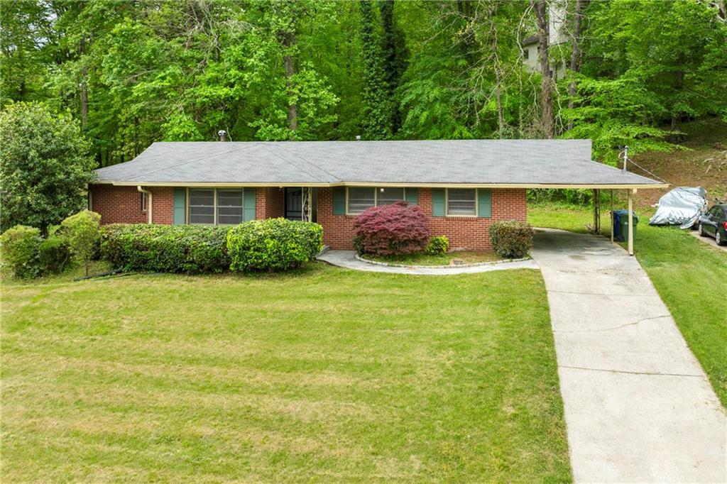 3050 Rebecca Dr., Atlanta, GA 30311