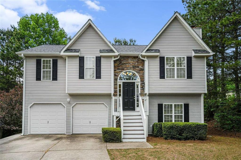 7832 Cambridge Dr., Douglasville, GA 30134
