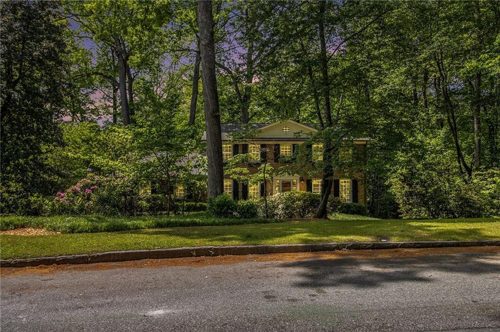 4111 Mcclatchey Cir., Atlanta, GA 30342