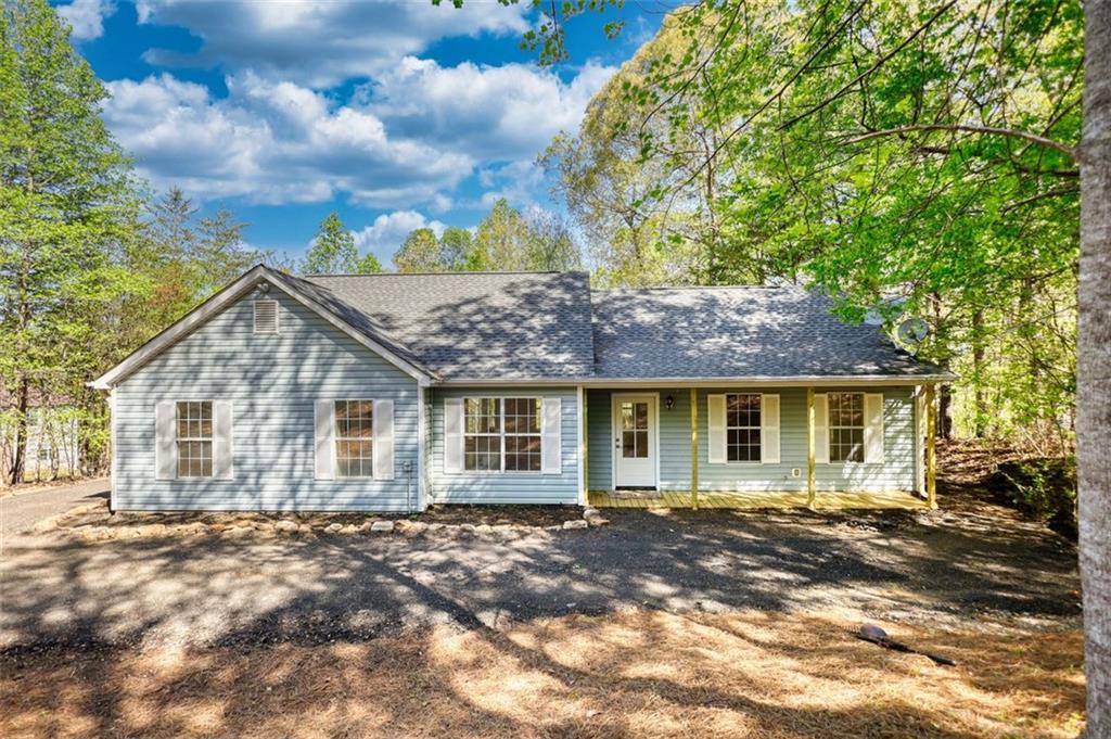 479 Lakeview Dr., Dahlonega, GA 30533