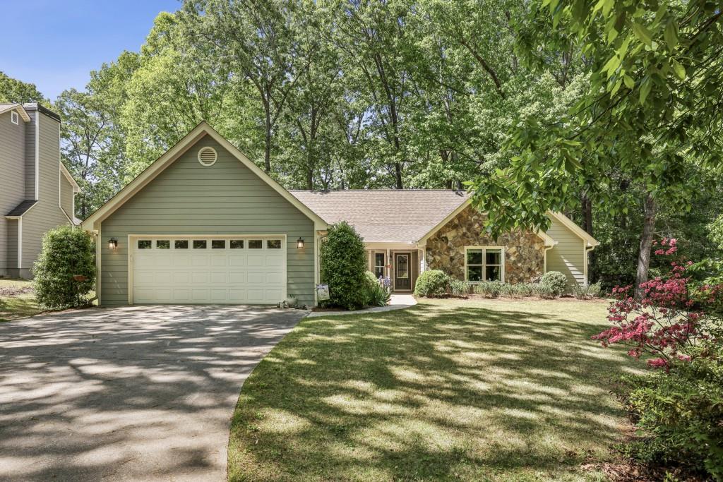 1390 Barclay Dr., Lawrenceville, GA 30043