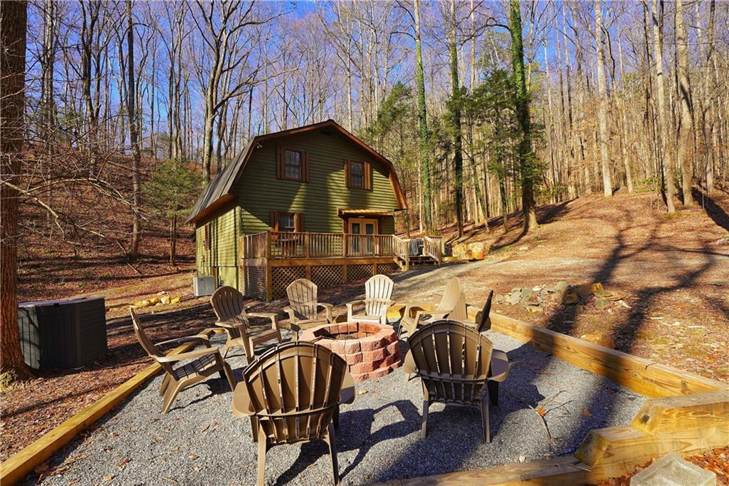 172 Sweetwater Rd., Blue Ridge, GA 30513
