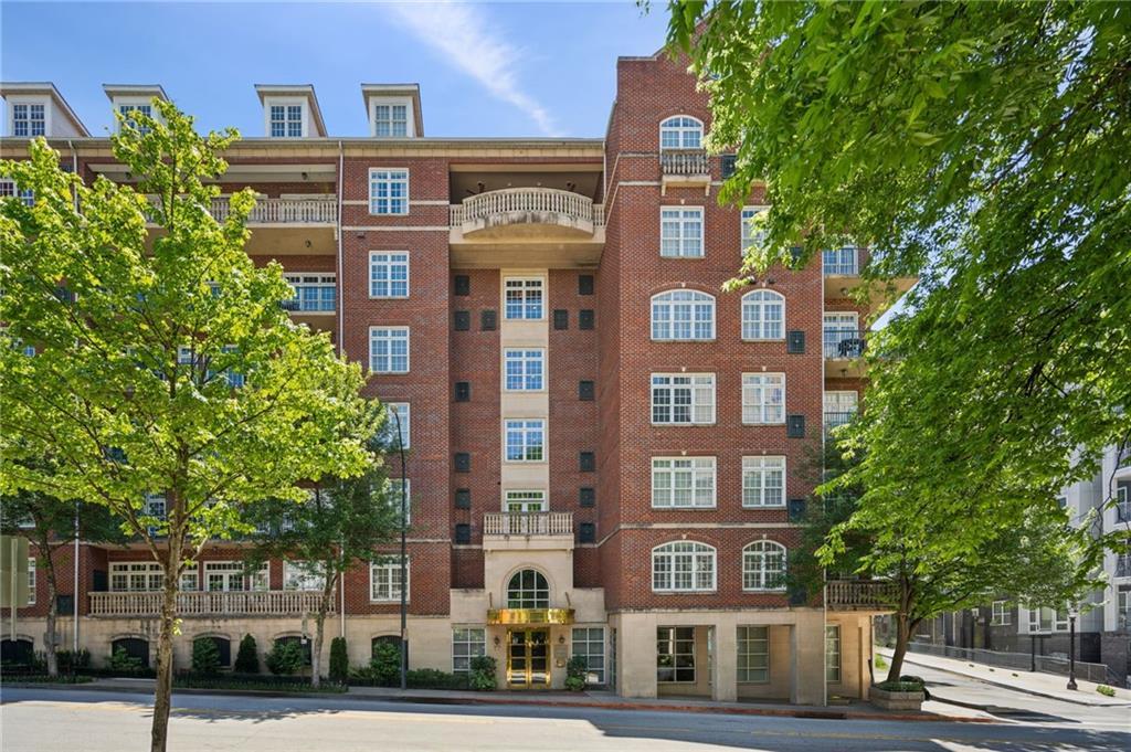 77 Peachtree Pl. #107, Atlanta, GA 30309