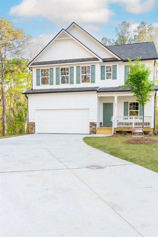 302 River Run Dr., Dallas, GA 30132