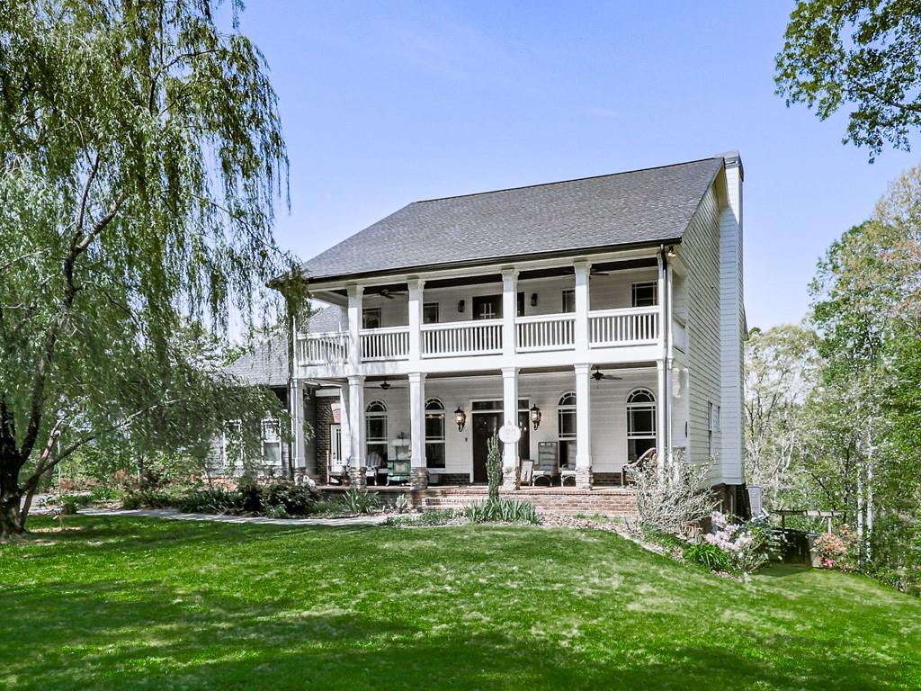 1141 Addington Ln., Waleska, GA 30183