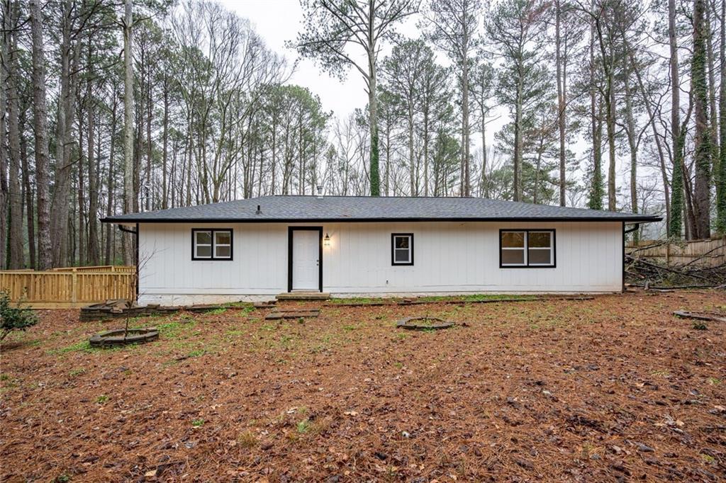 5101 Rockbridge Rd., Stone Mountain, GA 30088