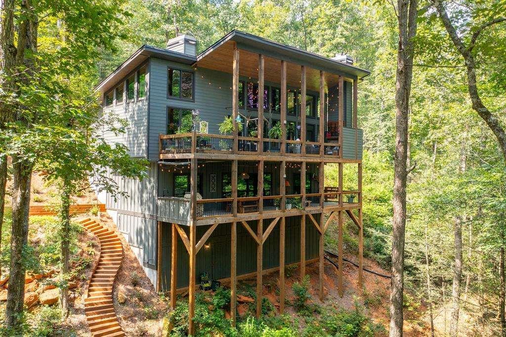 414 Watersong Tr., Ellijay, GA 30540