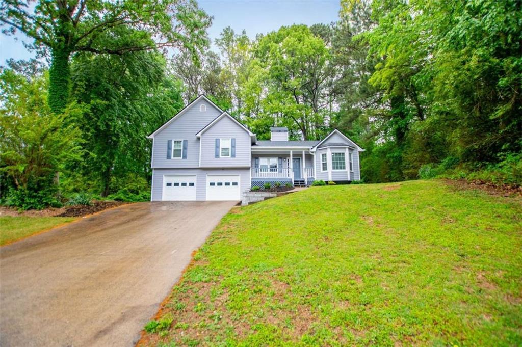 4822 Westbourne Dr., Powder Springs, GA 30127