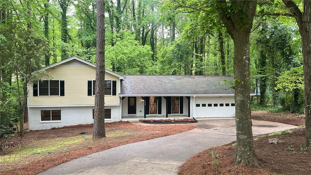 4639 Hardwood Rd., Stone Mountain, GA 30083