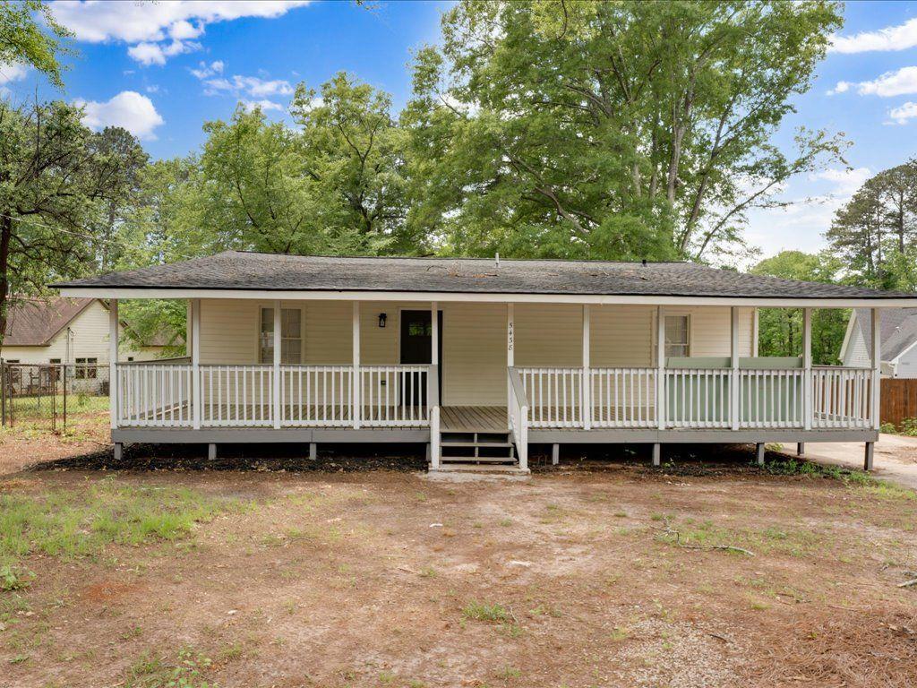 5438 Hiram Lithia Springs Rd., Powder Springs, GA 30127