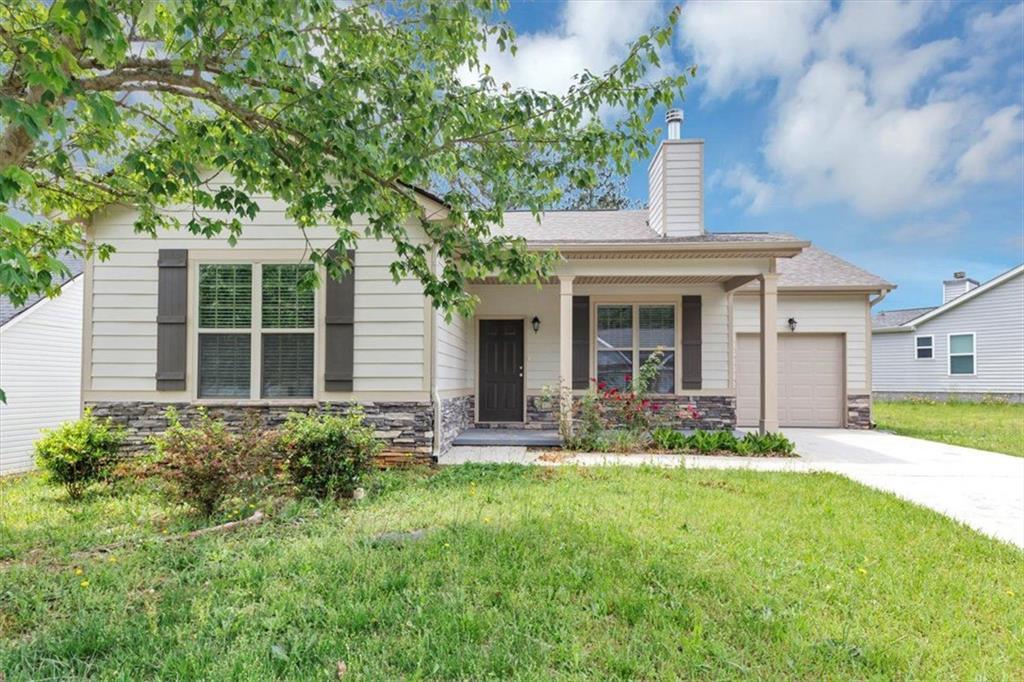 6755 Biscayne Blvd., Rex, GA 30273
