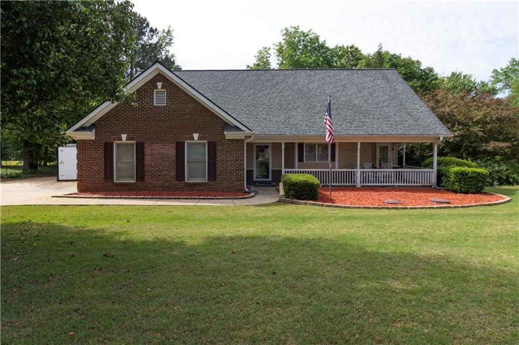 145 Stewart Hollow Ln., Covington, GA 30016
