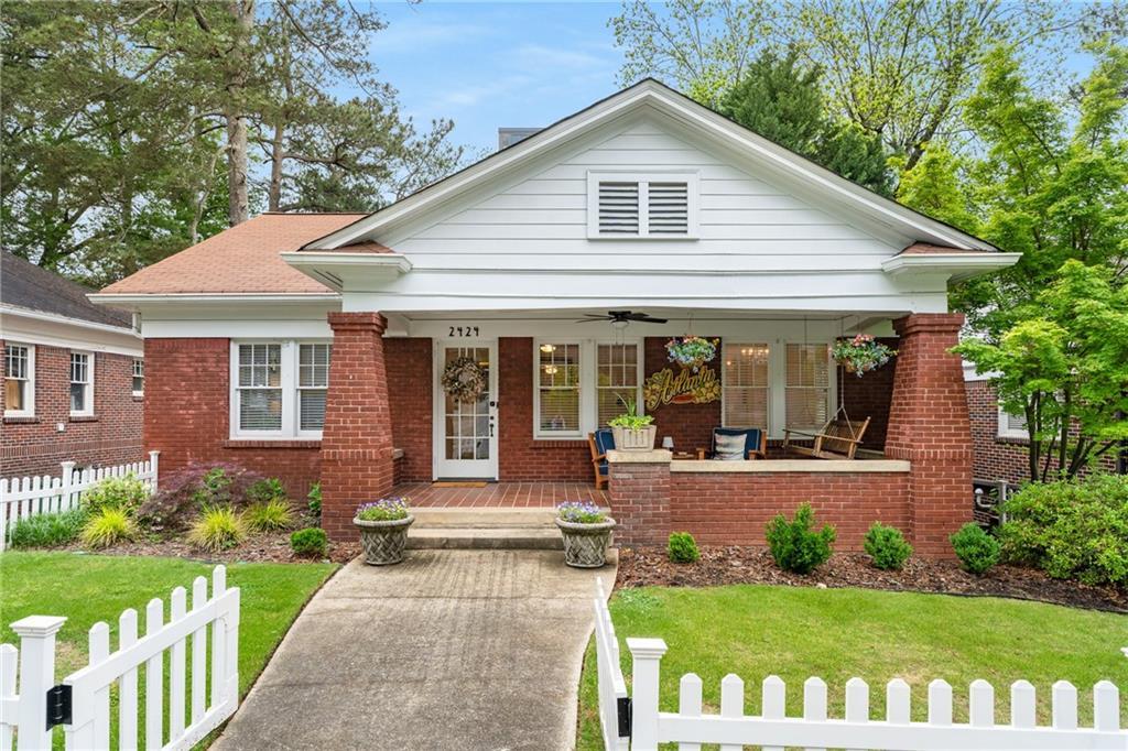 2424 Glenwood Dr., Atlanta, GA 30305