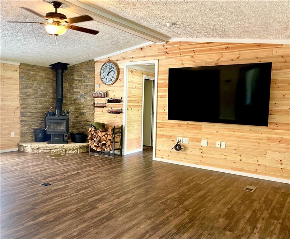 375 Misty Cir., Tallapoosa, GA 30176