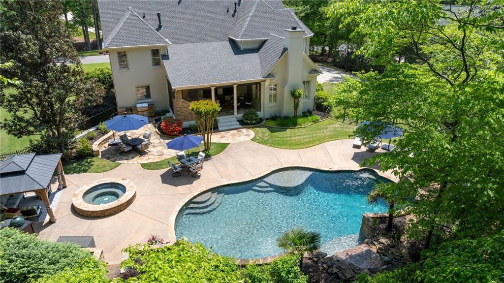 15430 Treyburn Manor View, Milton, GA 30004
