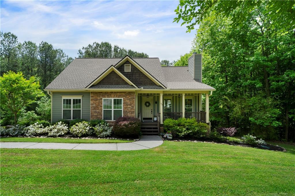 33 Kay Rd., White, GA 30184