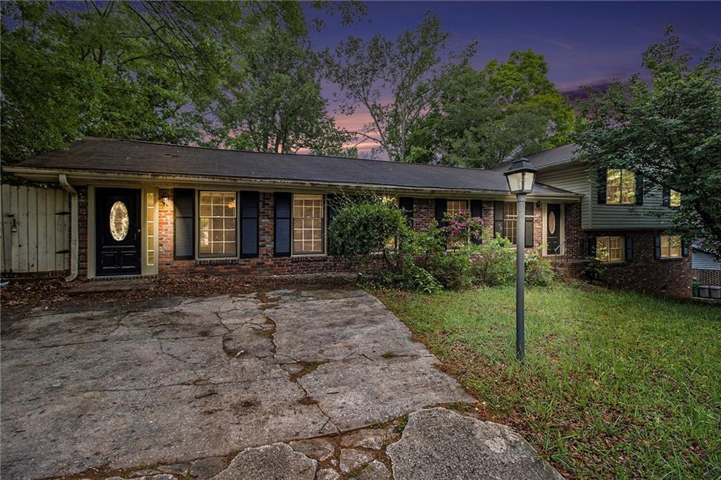 3743 Tree Bark Tr., Decatur, GA 30034